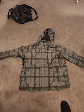 Columbia Gray and Green Plaid Snowboard/Ski Jacket